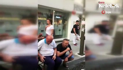 Mümin Sarıkaya’dan sevenlerine sokakta mini konser