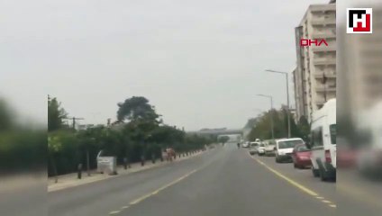 Çırılçıplak yolda yürürken görüntülendi