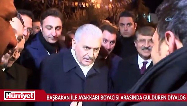 Başbakan ile ayakkabı boyacısı arasında güldüren diyalog