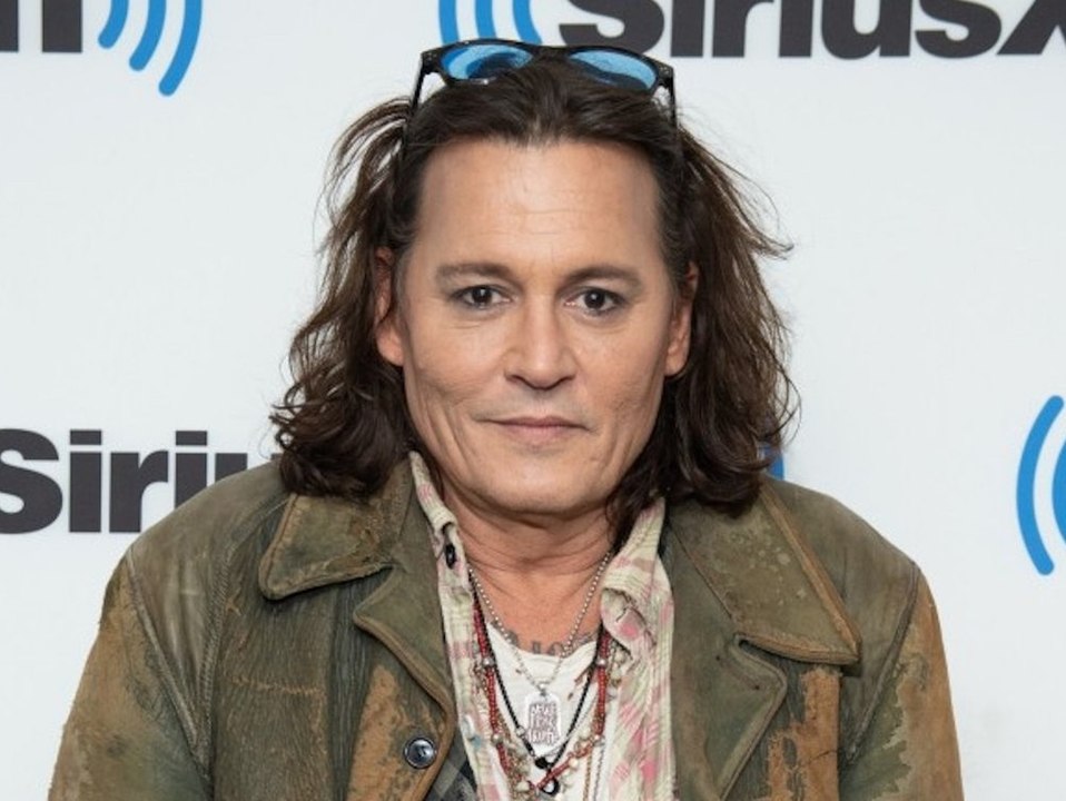 Ohne Bart: Johnny Depp sieht plötzlich um Jahre jünger aus