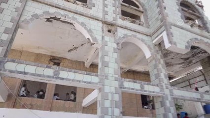 Yemen'deki çatışmalar, milyonlarca çocuğu eğitimden yoksun bırakıyor (2)