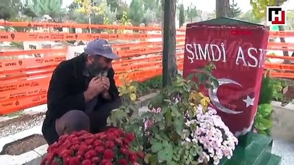 9 aydır kazada ölen oğlunun mezarında yaşıyor