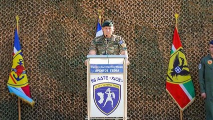 Yunanistan Genelkurmay Başkanı'ndan gayri askeri statüdeki Sakız Adası'na provokatif  ziyaret