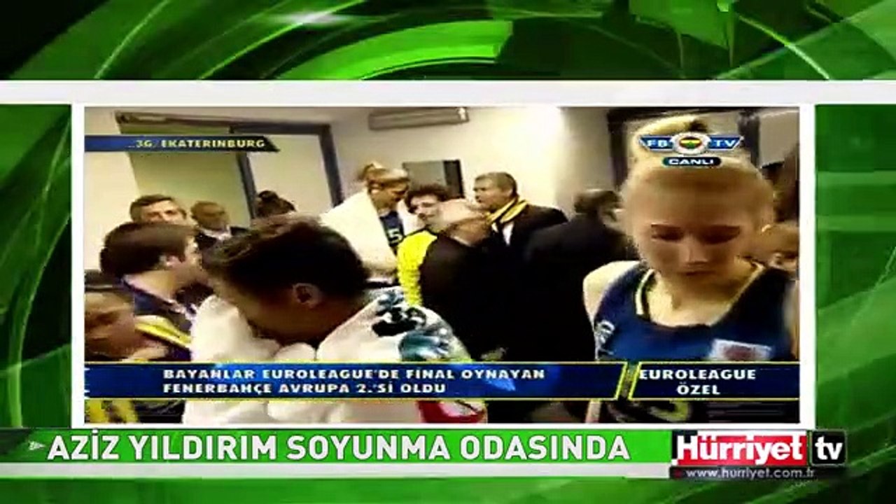 AZİZ YILDIRIM SOYUNMA ODASINA İNDİ