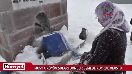 Muş'ta köyün suları dondu çeşmede kuyruk uzadı