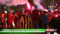 BAĞDAT CADDESİ SARI-LACİVERT'E BOYANDI