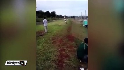 Az kalsın hem çocuğu hem kendini öldürüyordu!