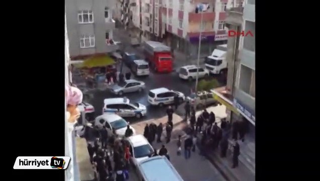 Polis, araçtan inip kaçmak isteyen şüpheliyi bacağından vurdu
