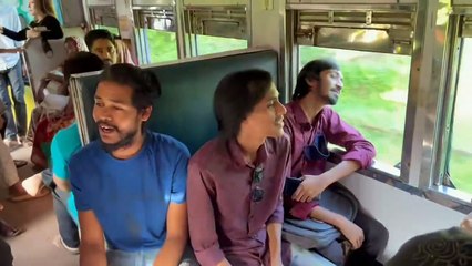 আরেকটি #শাটলগীত শাটল ট্রেইন,চট্টগ্রাম বিশ্ববিদ্যালয়।