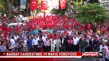 BAĞDAT CADDESİ KIRMIZI BEYAZ'A BÜRÜNDÜ