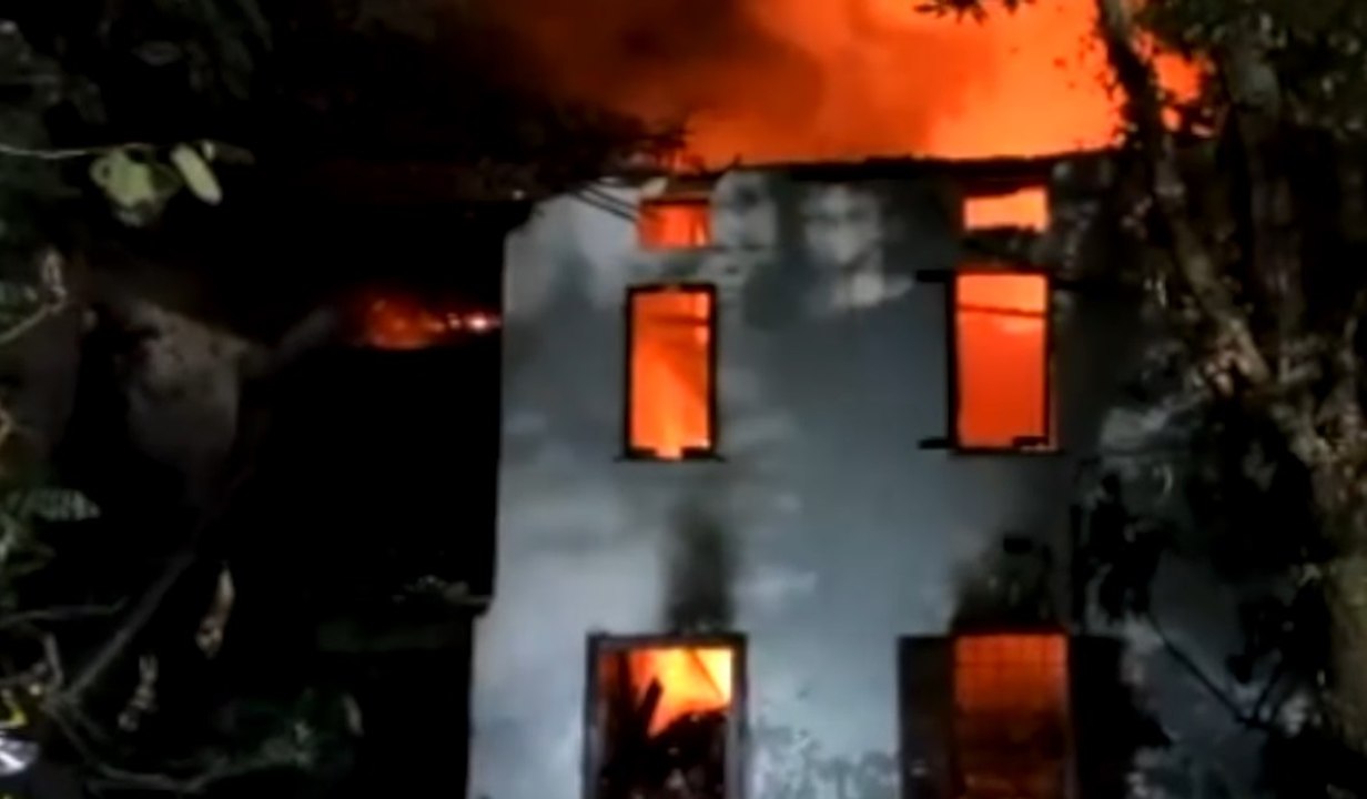 Santo Stefano Lodigiano (LO) - In fiamme un casolare disabitato (14.10.22)