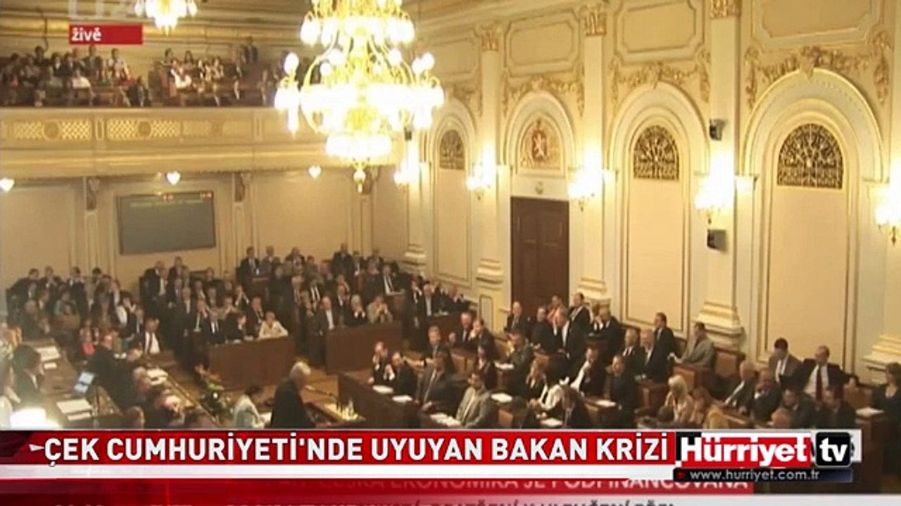 CUMHURBAŞKANI GÖZ GÖRE GÖRE UYUDU