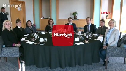 Bakan Dönmez 'Türkiye'ye Enerji Veren Kadınlar' jürisiyle bir araya geldi