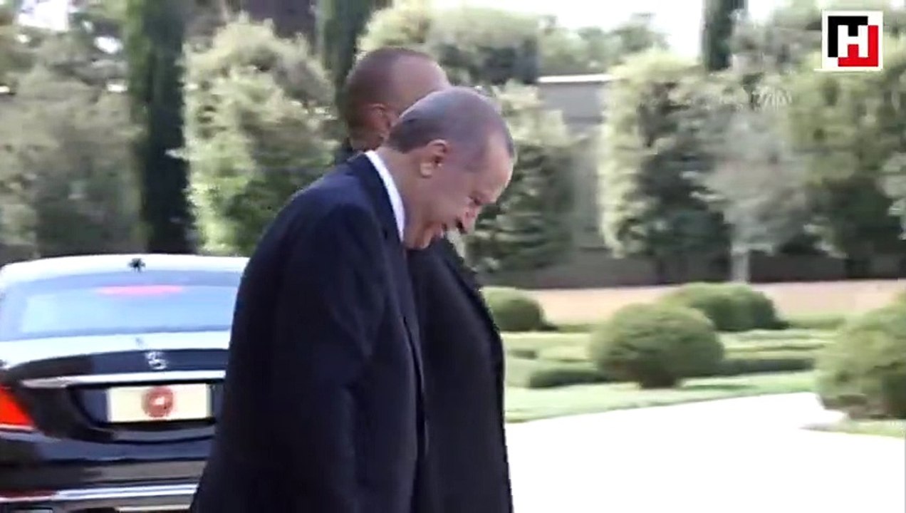 Cumhurbaşkanı Erdoğan, Bakü'de resmi törenle karşılandı