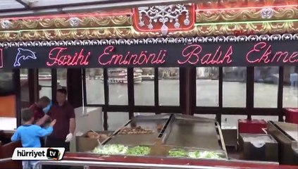Dolardaki yükseliş Eminönü'ndeki balık- ekmek teknelerini etkiledi