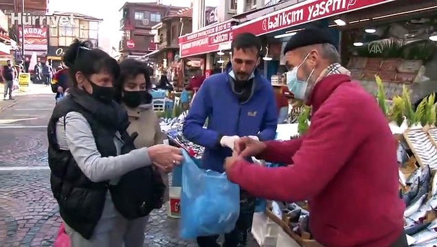 Gelen Bulgar turistlerin tercihi palamut yok satıyor