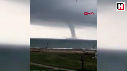 Erdek'te korkutan hortum