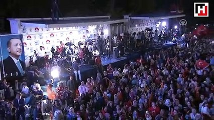 Descargar video: Cumhurbaşkanı Erdoğan AK Parti Genel Merkezi'nde balkon konuşması yaptı