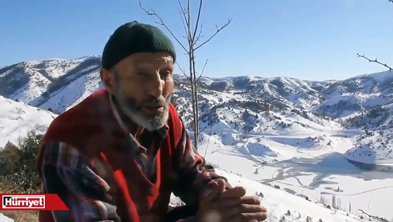 Baraj suyu çekilince cami minaresi ortaya çıktı