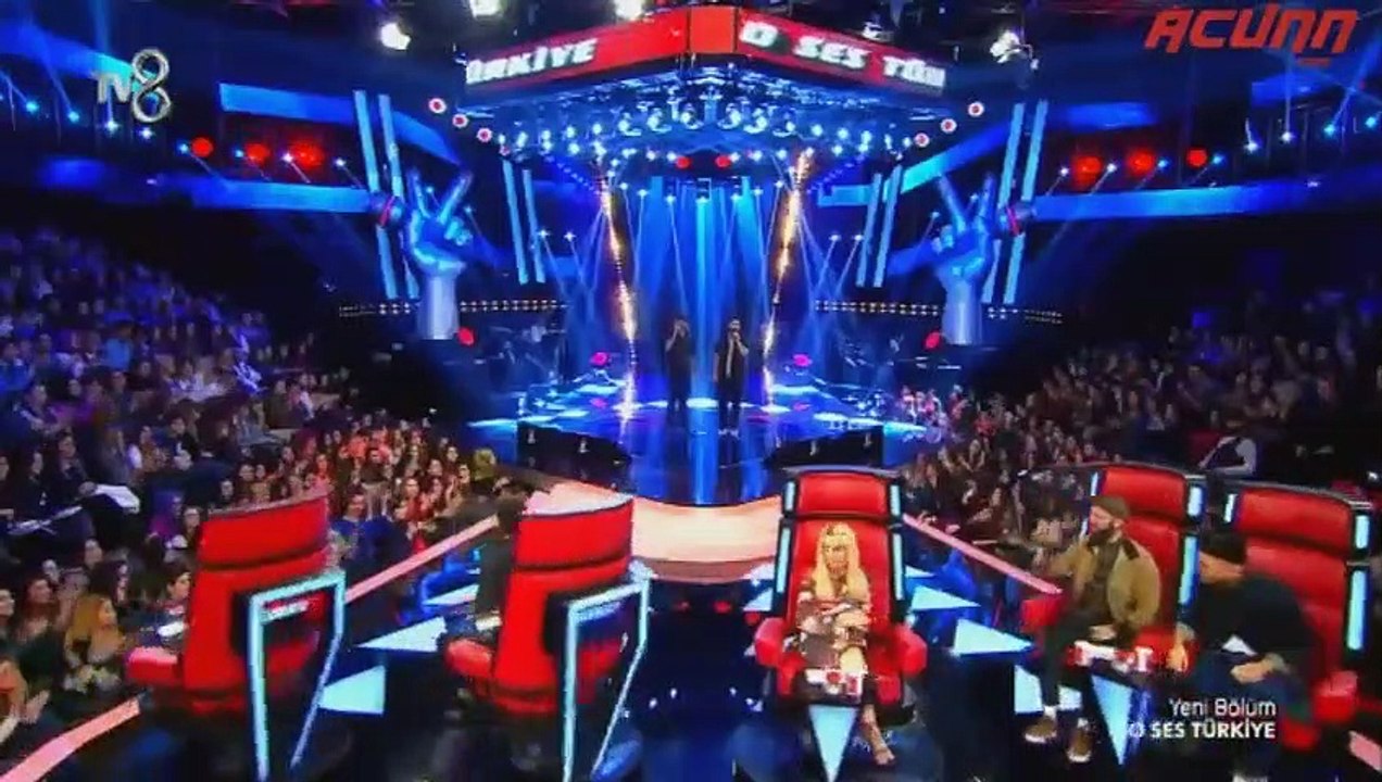 O Ses Türkiye'de Umut ve Barış ikilisinden muhteşem performans