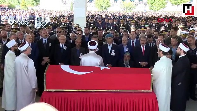 Barış Pınarı Harekâtı'nın ilk şehidi son yolculuğuna uğurlandı