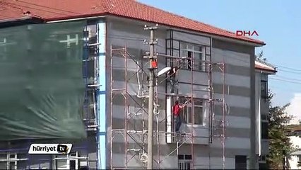 Çevre ve Şehircilik Müdürlüğü'nde baretsiz kemersiz çalışma