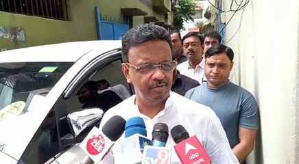 রেলবোর্ডের কোনো সিদ্ধান্ত না নেওয়া পর্যন্ত এই পরিস্থিতি চলতেই থাকবে: ফিরহাদ | Oneindia Bengali