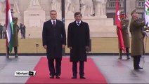 Başbakan Davutoğlu, Macaristan'da resmi törenle karşılandı