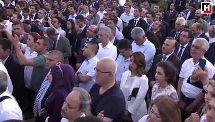 Başbakan Yıldırım: "Hizmetlerimiz ve sorumluluklarımız devam edecek"