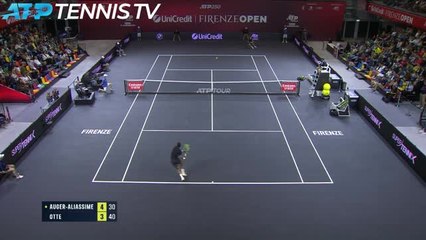 Florence - Auger-Aliassime dispose d'Otte et rejoint les quarts