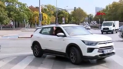 HDP'li vekilleri taşıyan minibüs kaza yaptı: Ölü ve yaralılar var