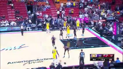 NBA'de gecenin en iyi 3 hareketi burada!