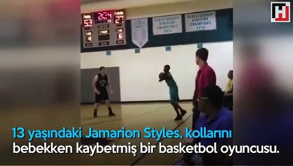 Kolları yok ama üçlük kralı