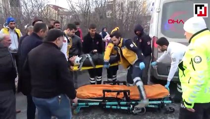Evden getirdiği battaniyeyi yaralının üstüne örttü