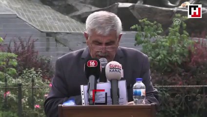 Kürsüde konuşurken bayıldı