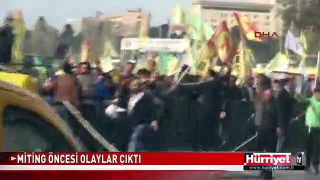 KADIKÖY'DE MİTİNG ÖNCESİ OLAYLAR ÇIKTI