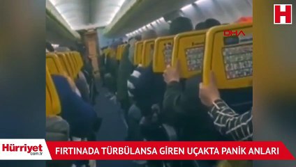 Fırtınada türbülansa giren uçakta panik anları