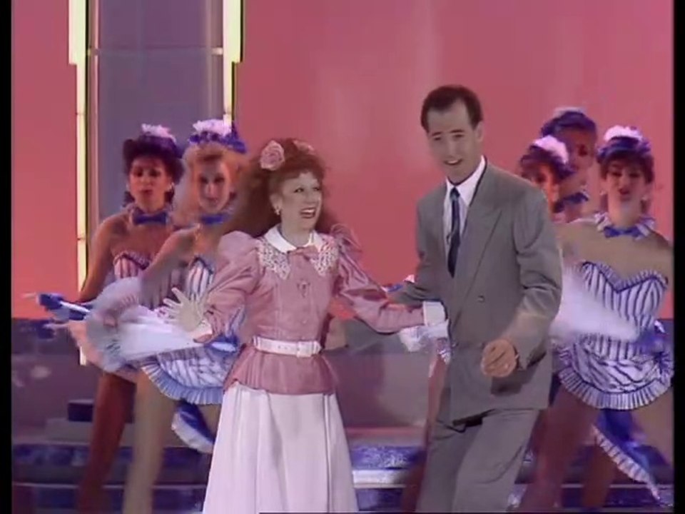 Michael Barrymore's Saturday Night Out (1988) S01E01 - Bonnie Langford / Keith Harris and Orville / June Brown