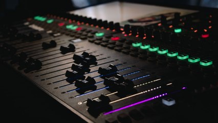 “Déjelo en $250, le pongo 3 días": audios comprobarían que policía cobraba extorsiones para Tren de Aragua