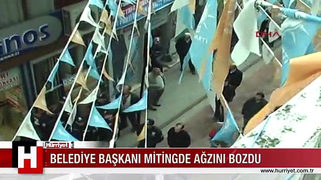 Belediye Başkanı mitingde ağzını bozdu