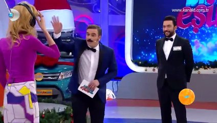 Wilma Elles ve Kerem Göğüş'ün komik "Anla Beni" oyunu!