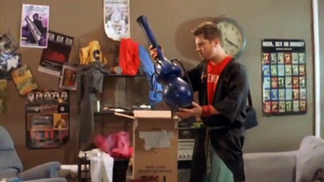 Evil Bong Bande-annonce (EN)