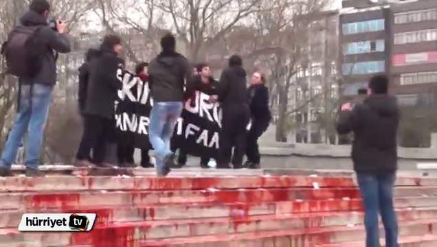 Gezi Parkı’nda Berkin Elvan eylemine polis müdahalesi