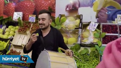 Davulcu kılığına giren sosyal medya fenomeni zabıtaya yakalandı