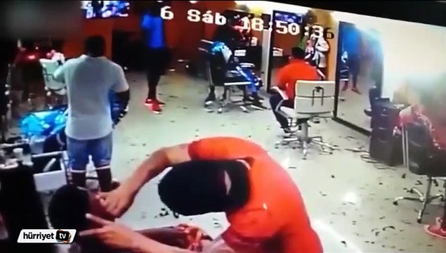 Berberde cinayet anı kamerada