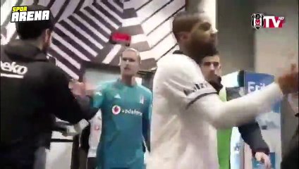 Q7 ve Caner'e gönderme! İşte o konuşma...