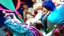 MP: सतना में बार-बालाओं के फूहड़ डांस का लुत्फ उठा रहे थे पुलिसकर्मी, महंगी पड़ी Dance की महफिल