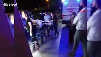 Sosyal medyada kıskançlık kavgasında eşini 9 yerinden bıçakladı