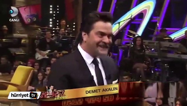 Demet Akalın'dan Beyazıt Öztürk'e şok soru!