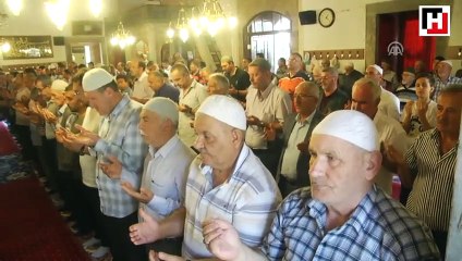 Yangın durdurulamayınca ilçe yağmur duası yaptı